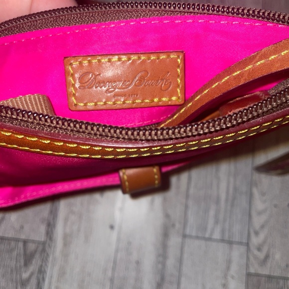 Dooney & Bourke crossbody purse - Picture 7 of 10